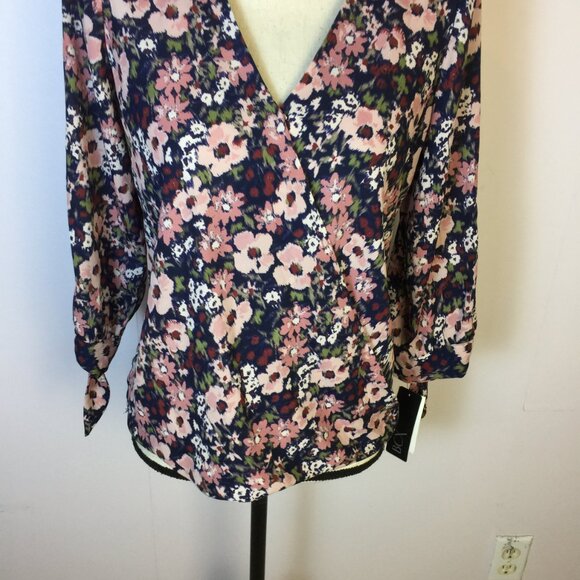 New! BCX Surplice Wrap Blouse Top S Woman's Blue Pink Floral 3/4 Tie Sleeve - Picture 5 of 16